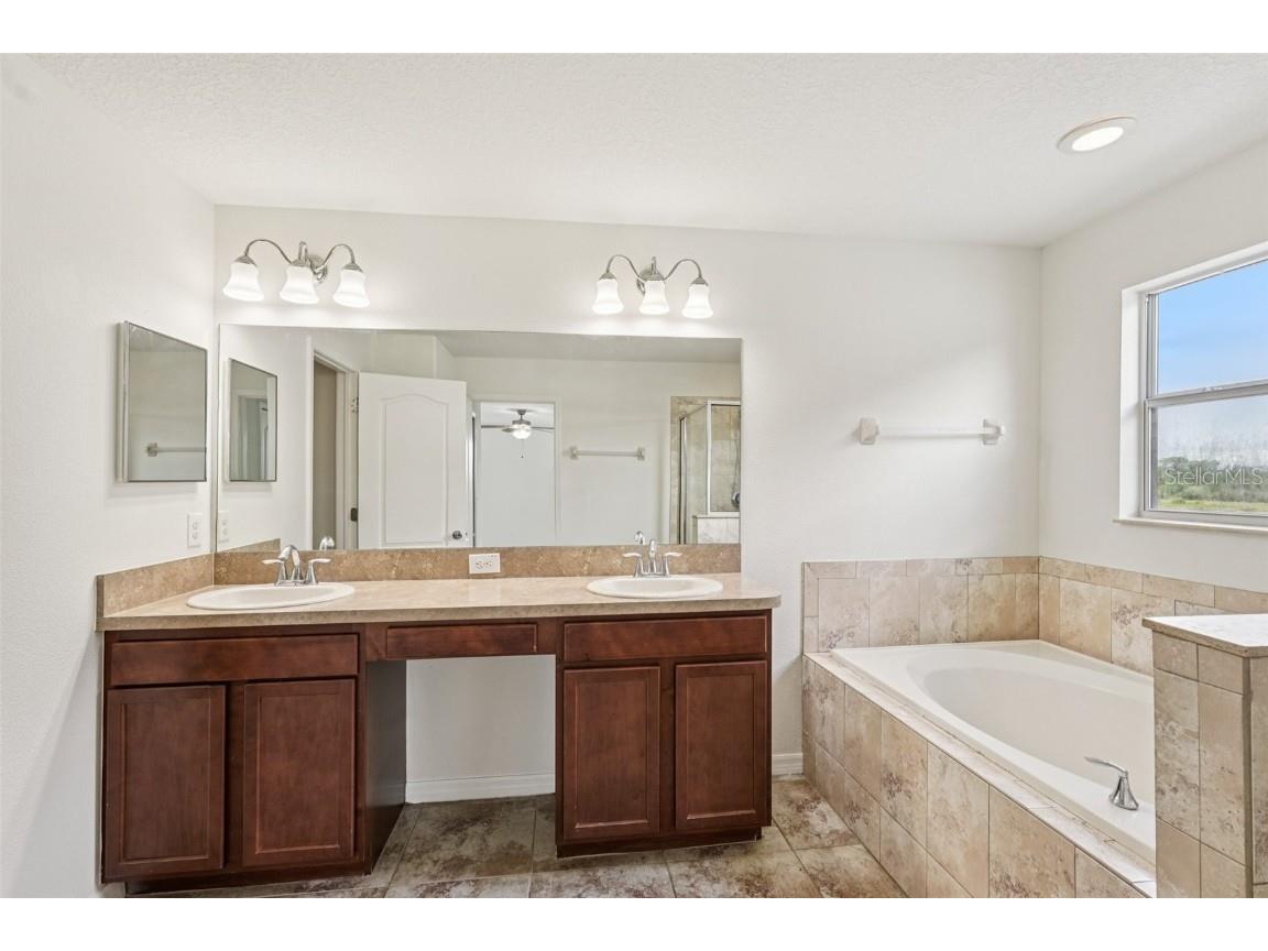 526 19th Street NW Ruskin FL 33570 TB8331400 image27