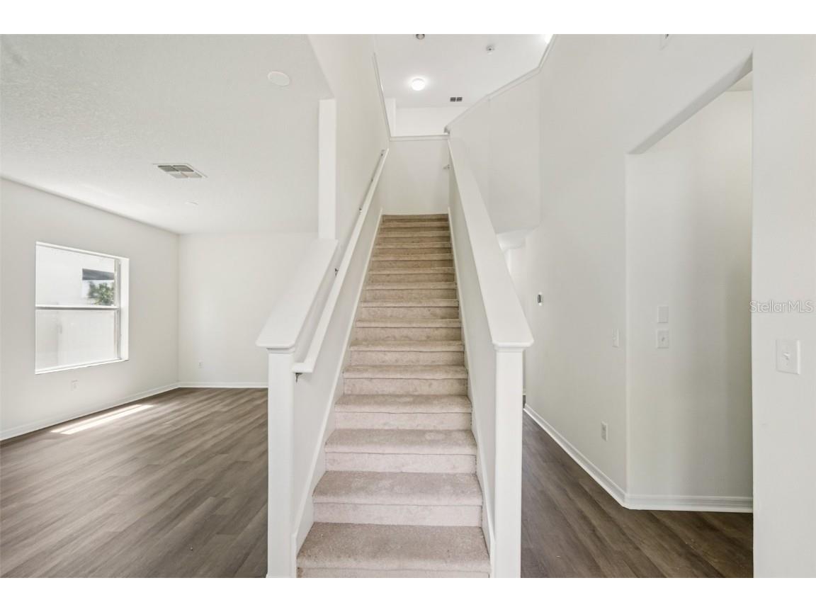 526 19th Street NW Ruskin FL 33570 TB8331400 image6