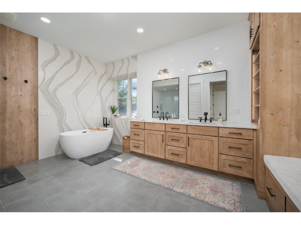 526 56th Street Holmes Beach FL 34217 A4673145 image36