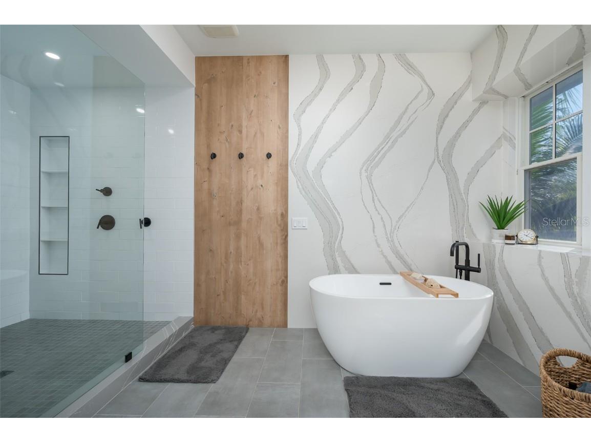 526 56th Street Holmes Beach FL 34217 A4673145 image37