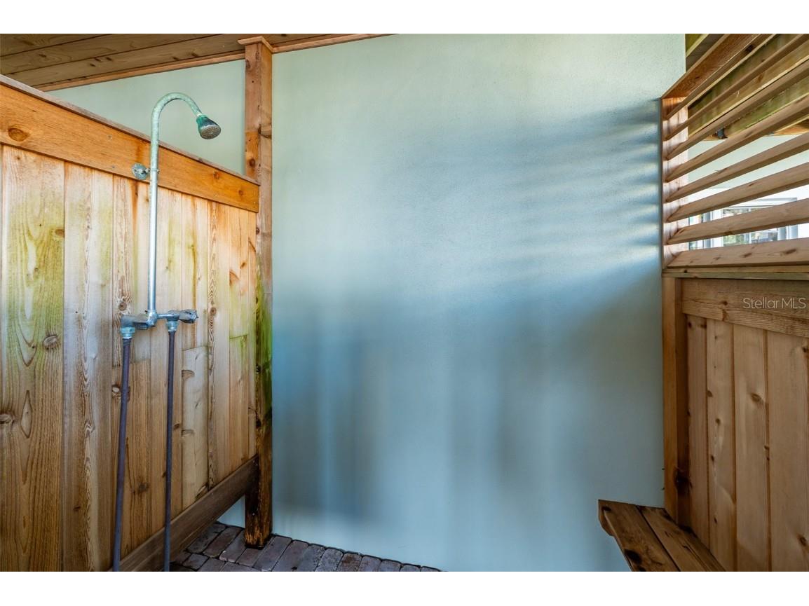 526 56th Street Holmes Beach FL 34217 A4673145 image70