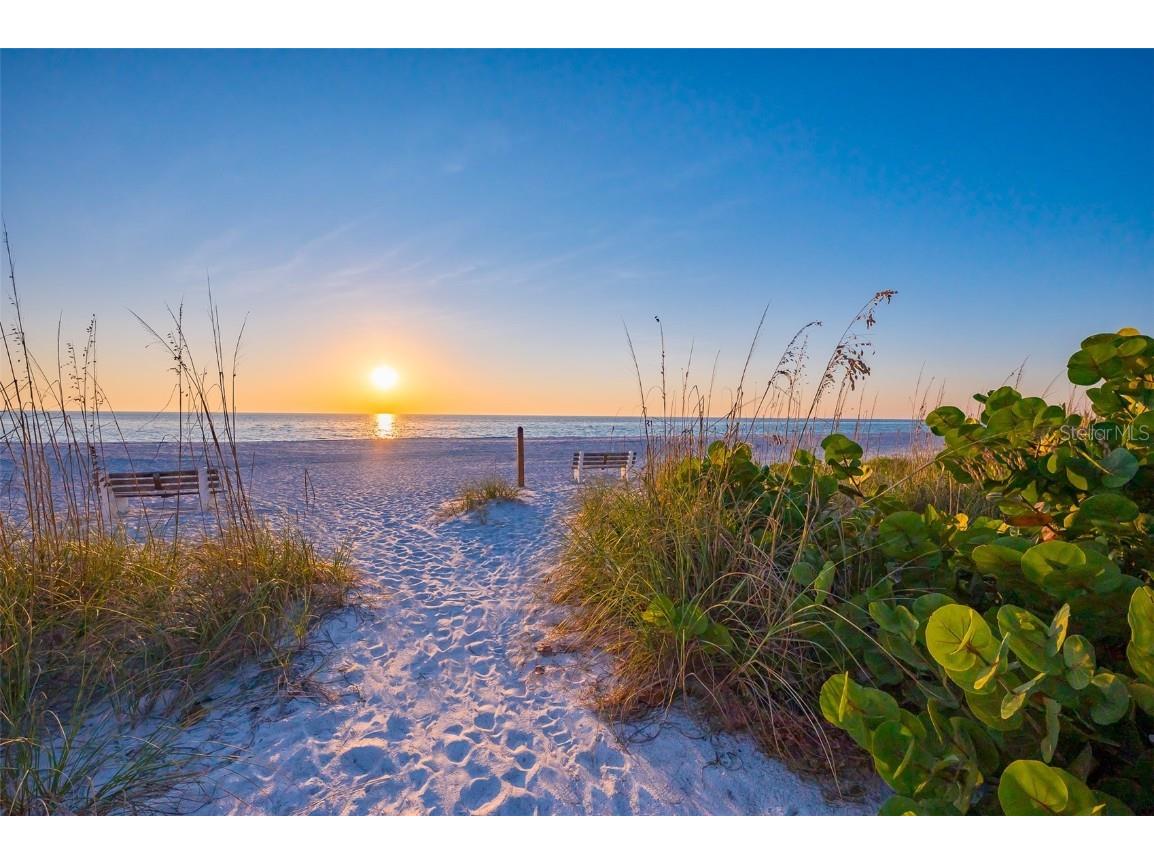 526 56th Street Holmes Beach FL 34217 A4673145 image99