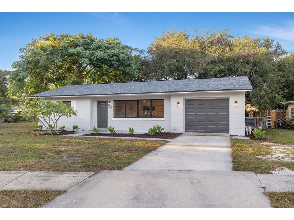 526 61st Avenue NE Saint Petersburg FL 33703 U8218538 image1