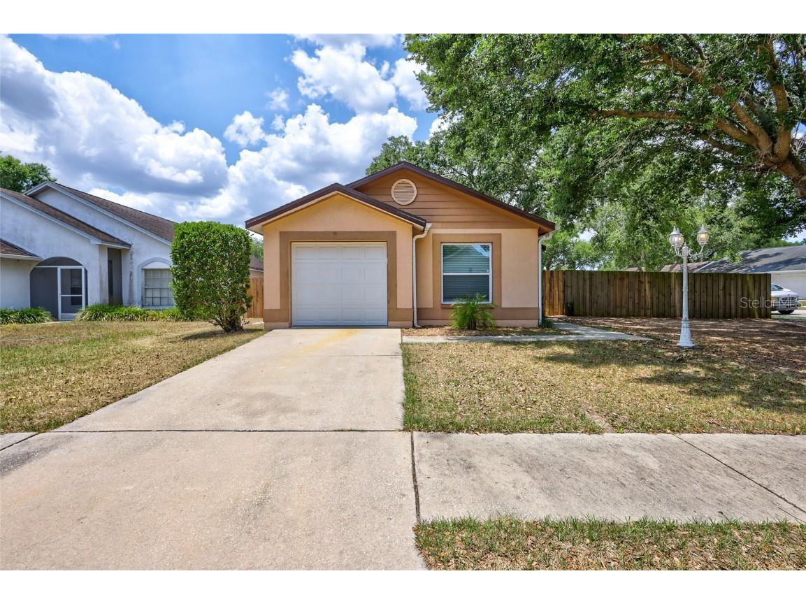526 Center Point Road Valrico FL 33594 T3528767 image1