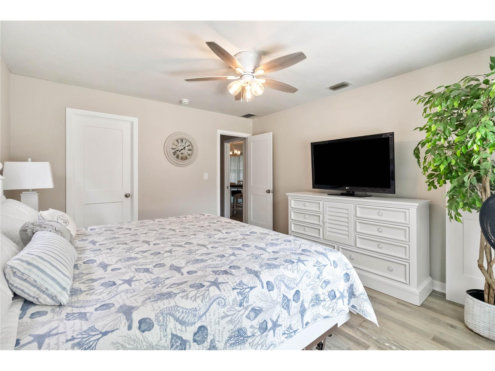 526 Conrad Road Venice FL 34293 A4692666 image18