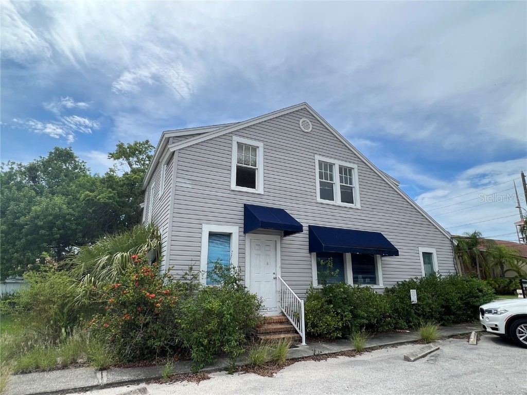 526 E Tarpon Avenue Tarpon Springs FL 34689 U8208835 image1