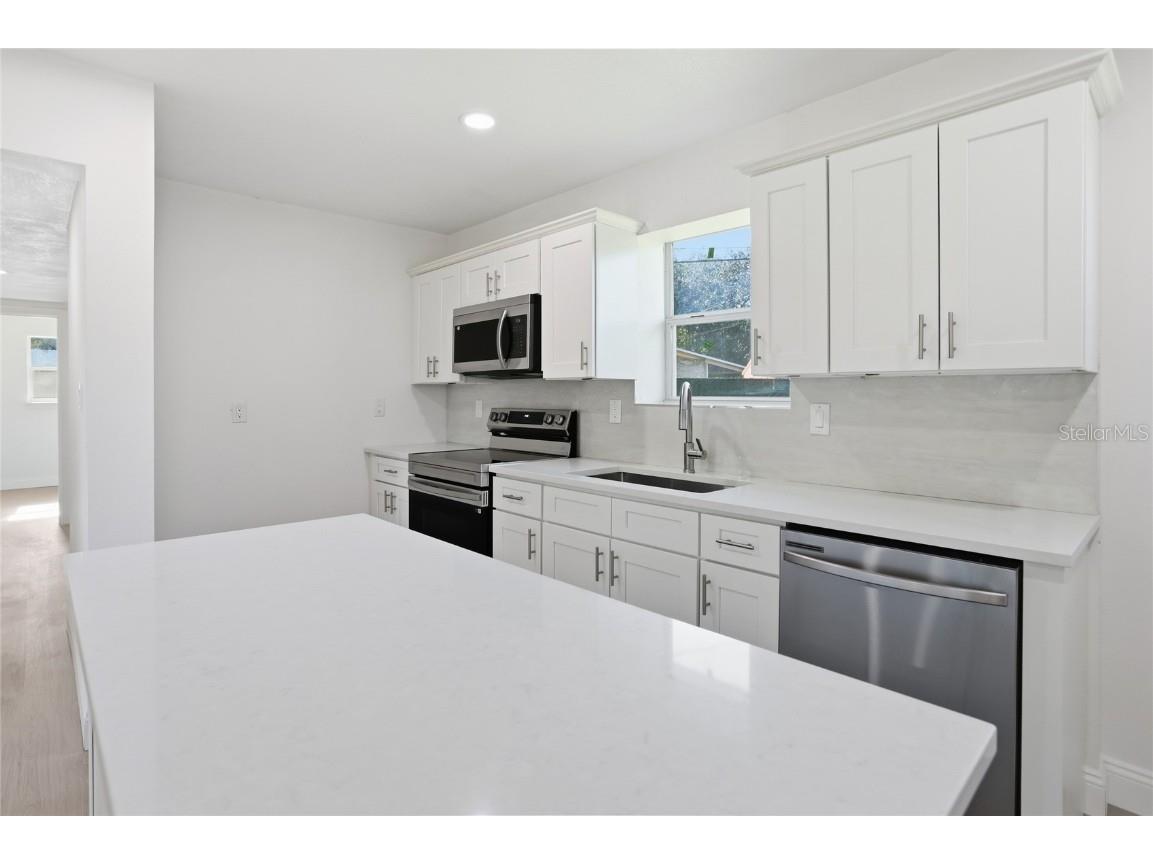 526 Engel Drive Orlando FL 32807 O6366597 image5