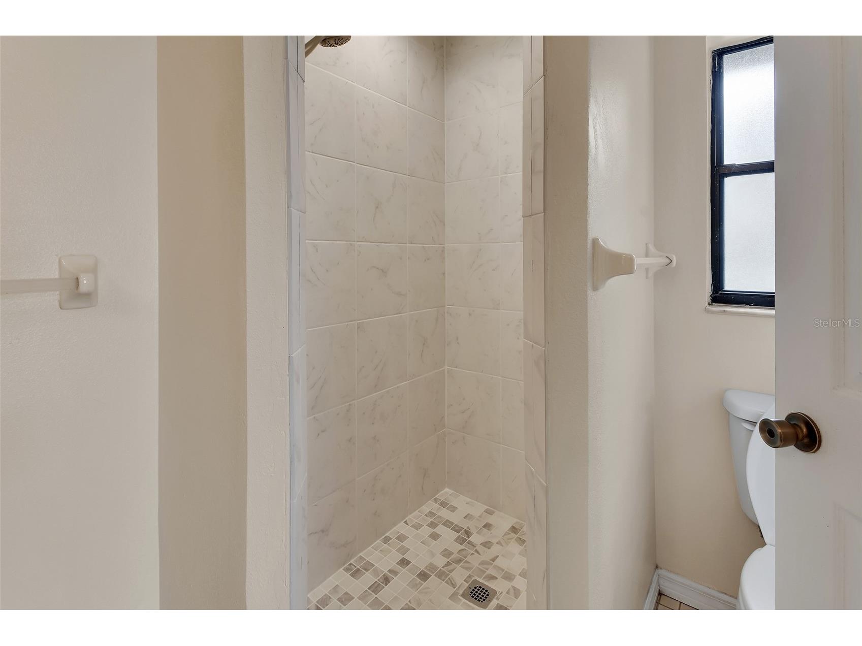 526 Hemingway Court Deland FL 32720 V4946409 image22