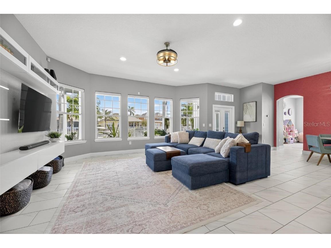 526 Islebay Drive Apollo Beach FL 33572 TB8434879 image16