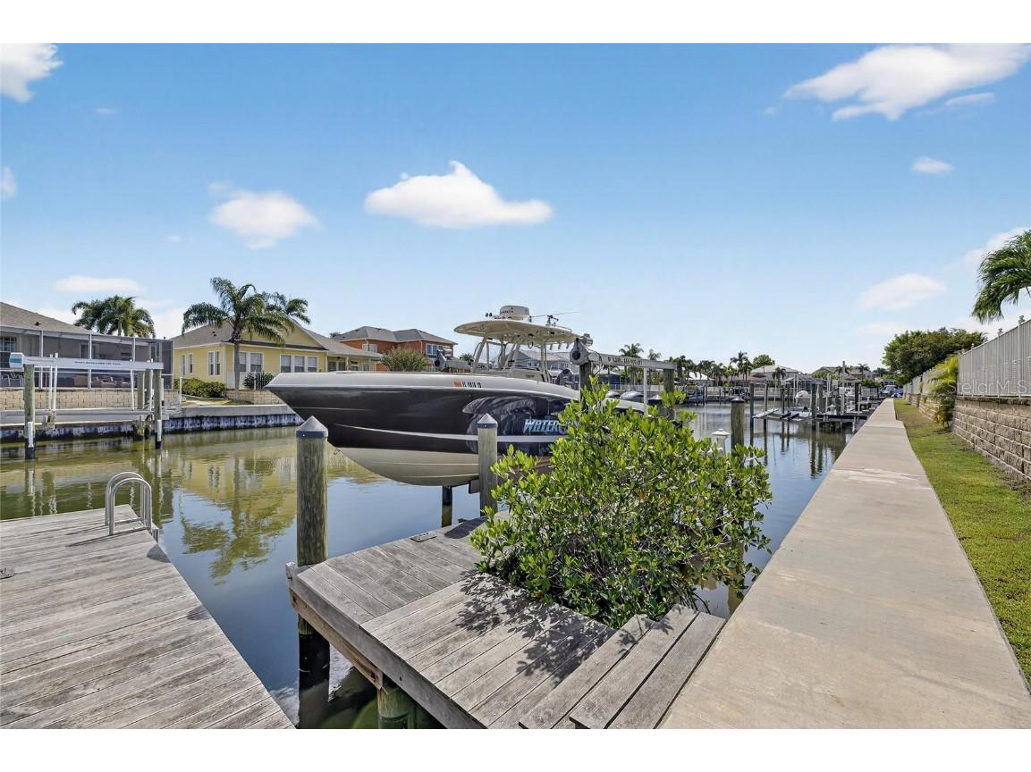 526 Islebay Drive Apollo Beach FL 33572 TB8434879 image59