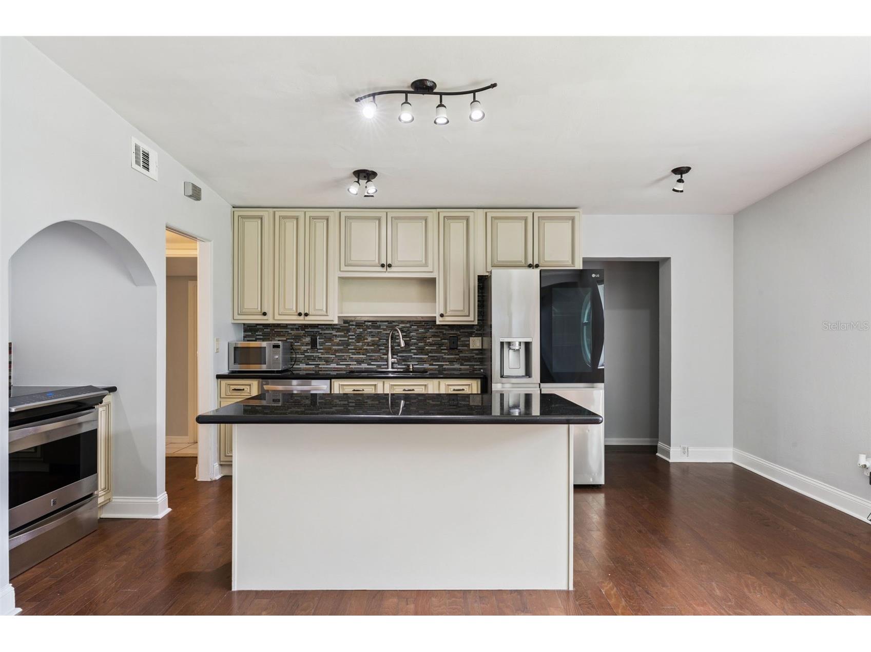 526 N Hampton Avenue Orlando FL 32803 O6422085 image14