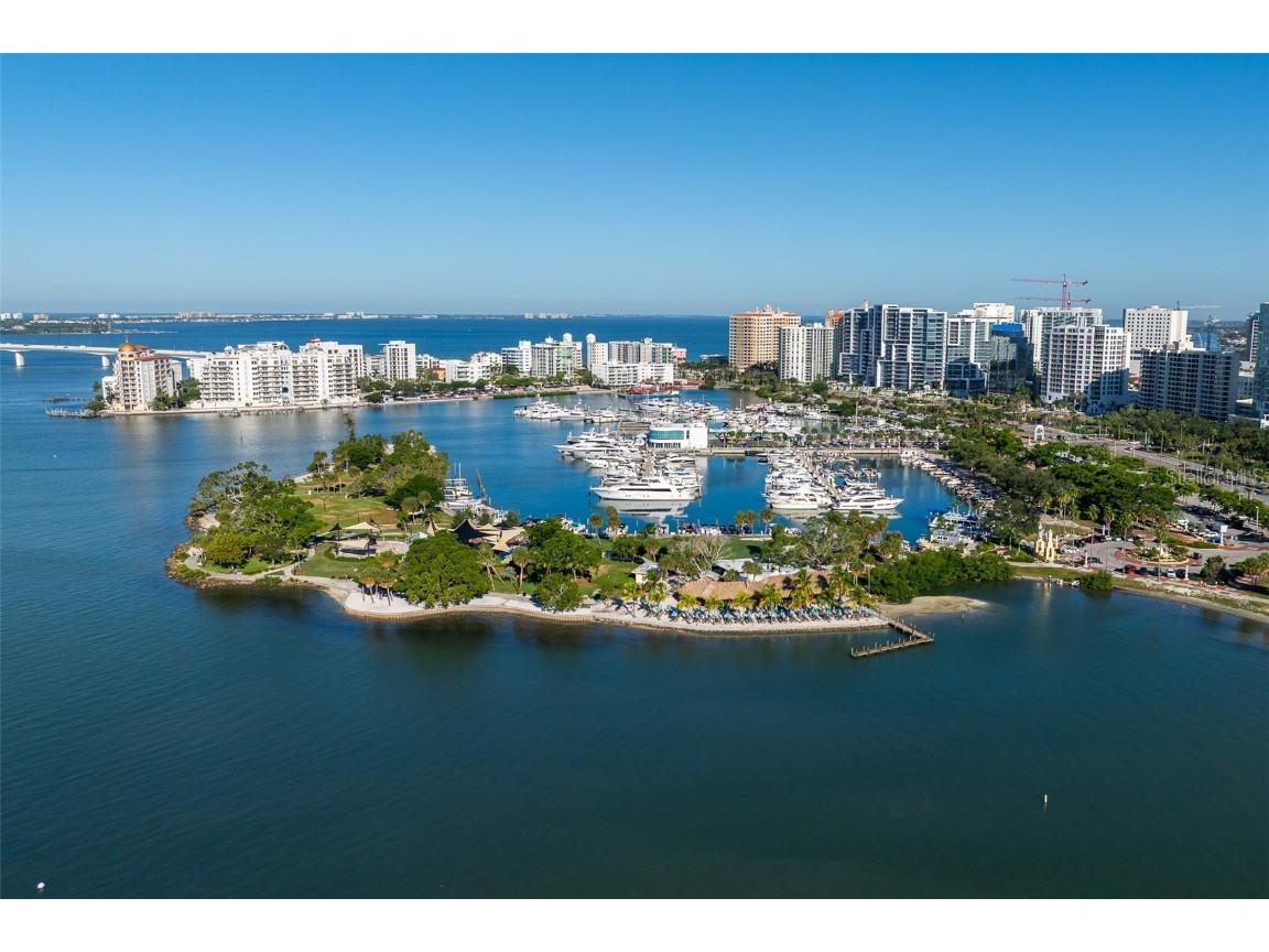 526 N Spoonbill Drive Sarasota FL 34236 - DOLPHIN WATERWAY A4674712 image25