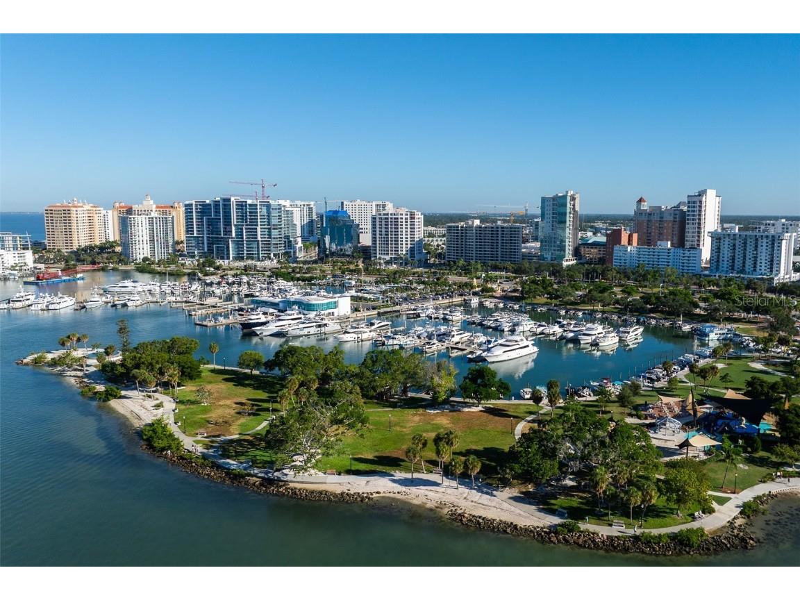 526 N Spoonbill Drive Sarasota FL 34236 - DOLPHIN WATERWAY A4674712 image26