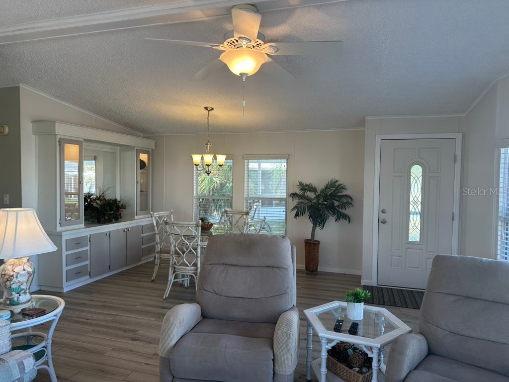 526 Parkwood Avenue North Port FL 34287 N6141333 image2