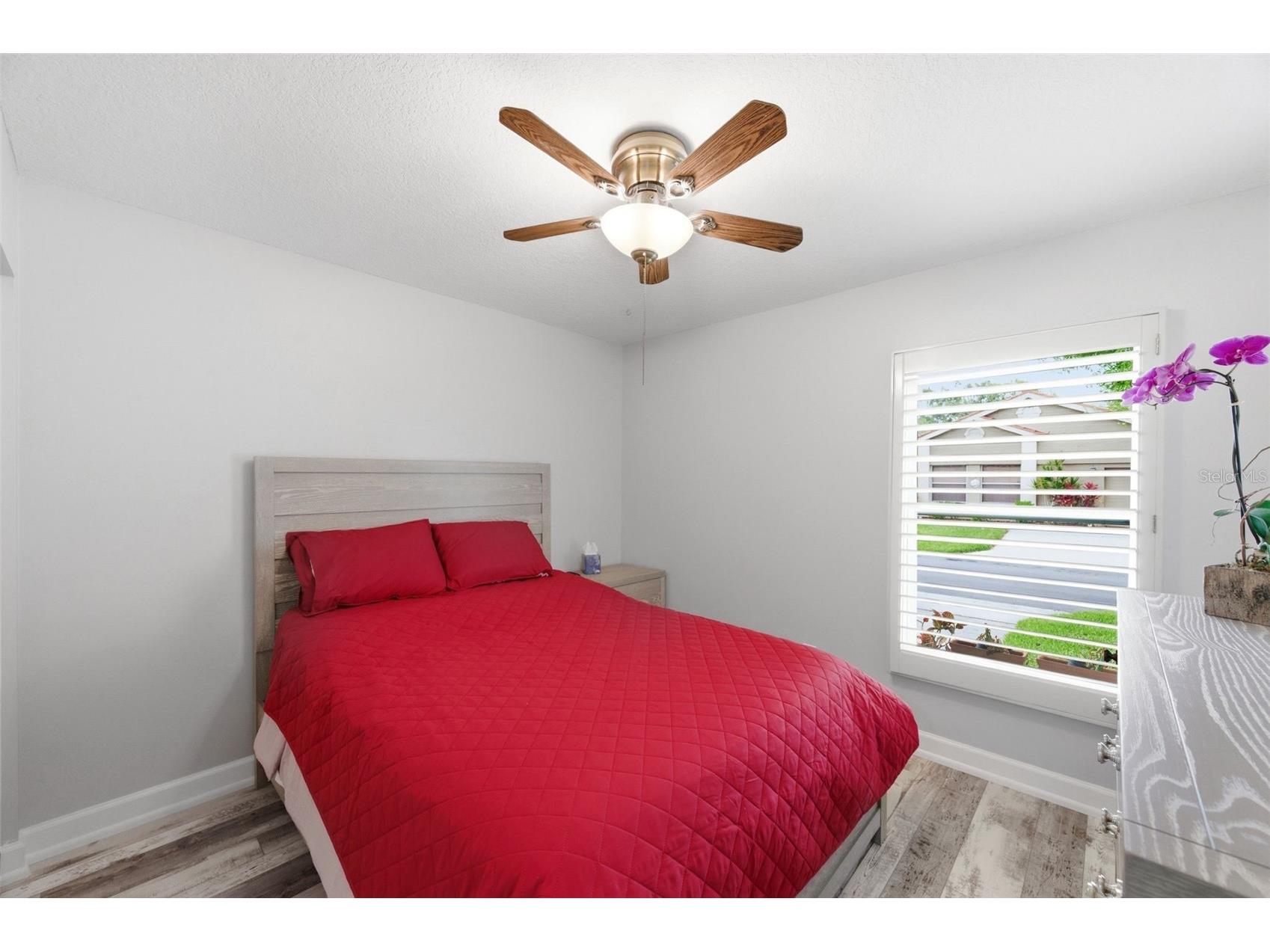 526 St Tropez Circle NE Saint Petersburg FL 33703 TB8486857 image25