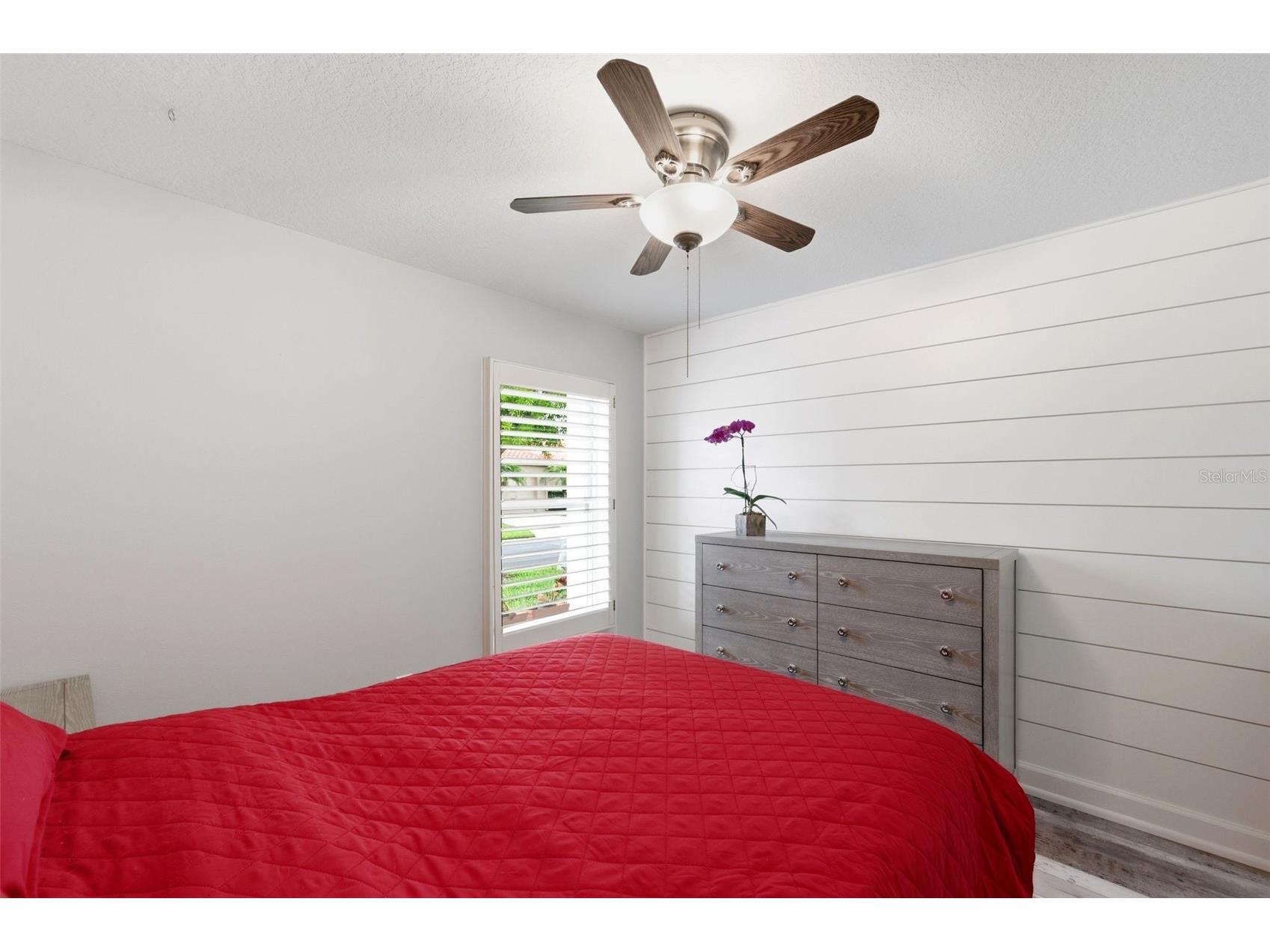 526 St Tropez Circle NE Saint Petersburg FL 33703 TB8486857 image26