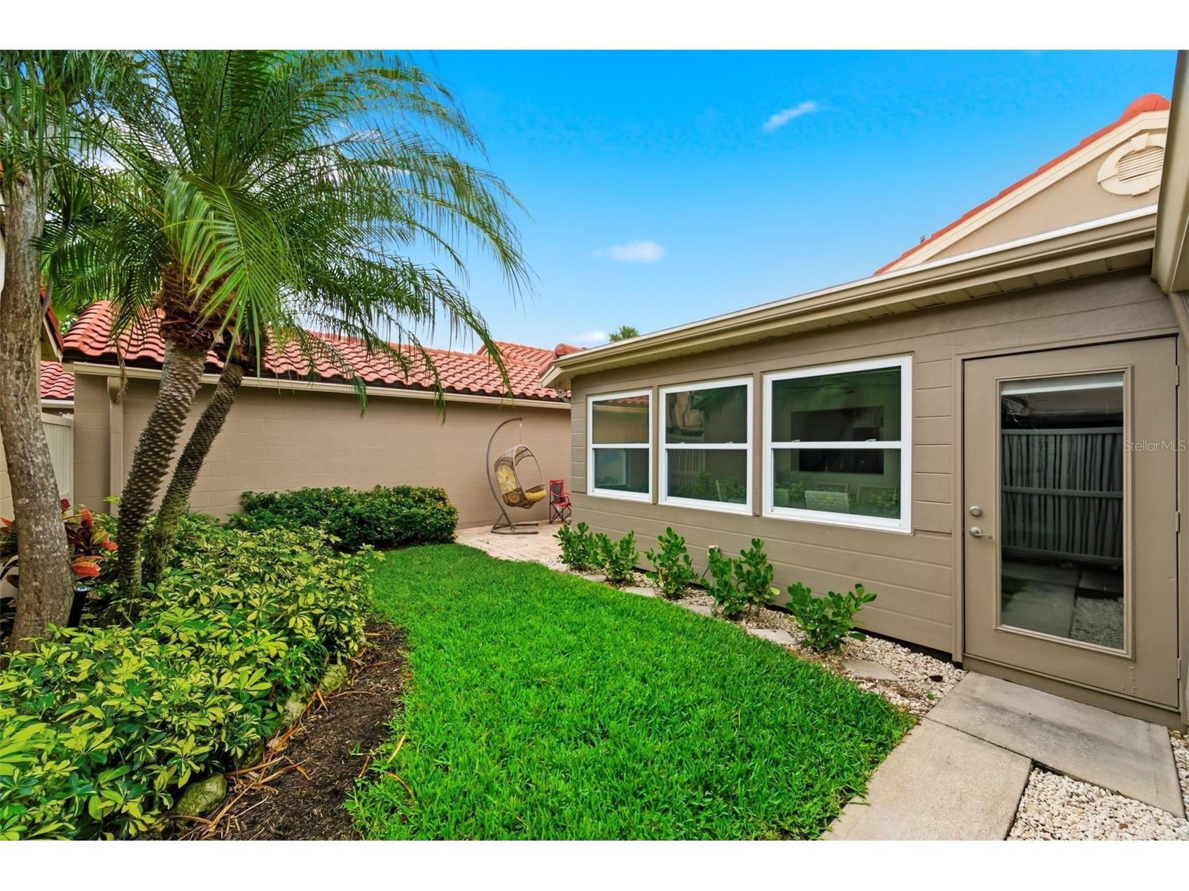526 St Tropez Circle NE Saint Petersburg FL 33703 TB8486857 image29