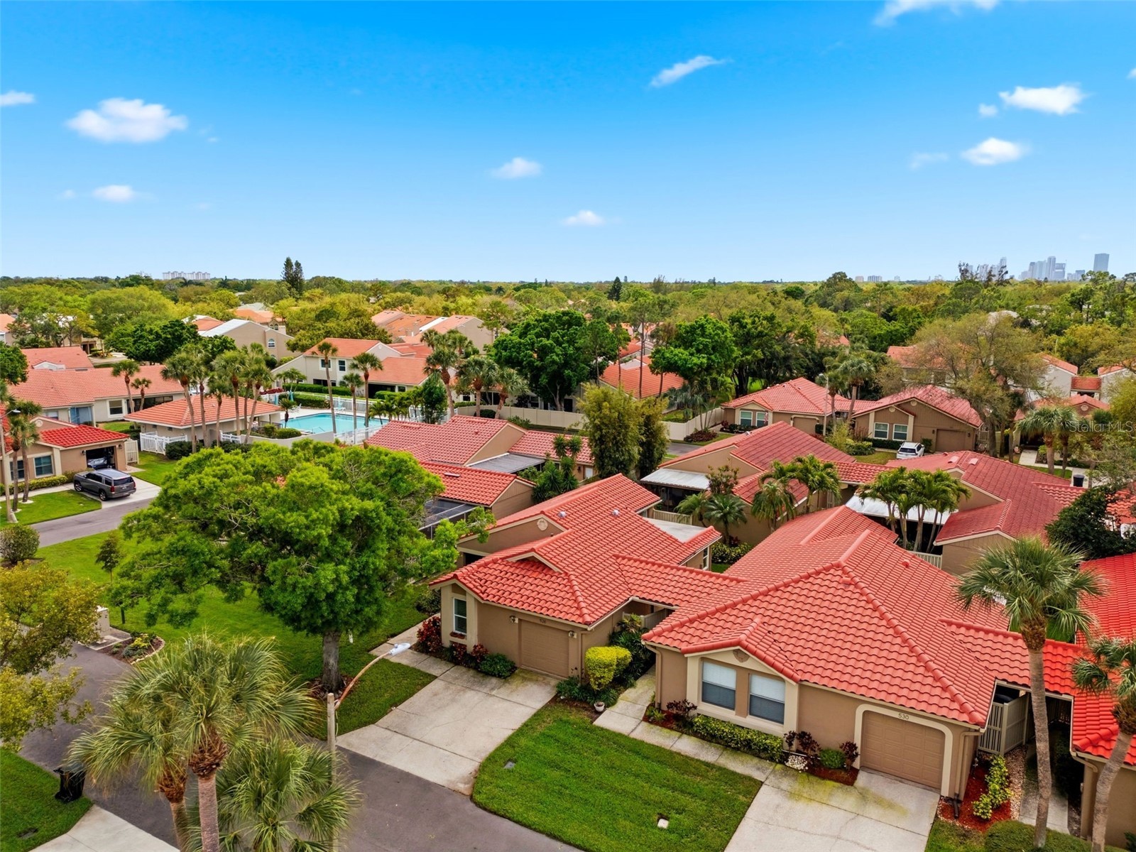 526 St Tropez Circle NE Saint Petersburg FL 33703 TB8486857 image35