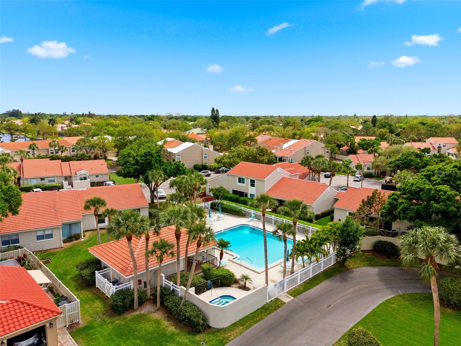 526 St Tropez Circle NE Saint Petersburg FL 33703 TB8486857 image39