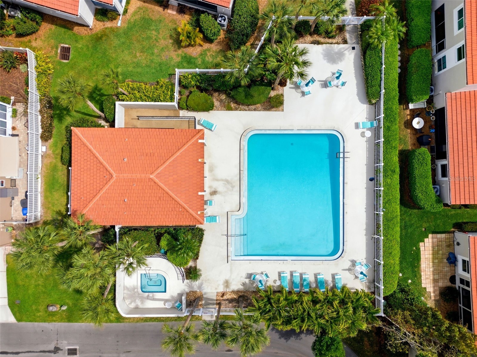 526 St Tropez Circle NE Saint Petersburg FL 33703 TB8486857 image42