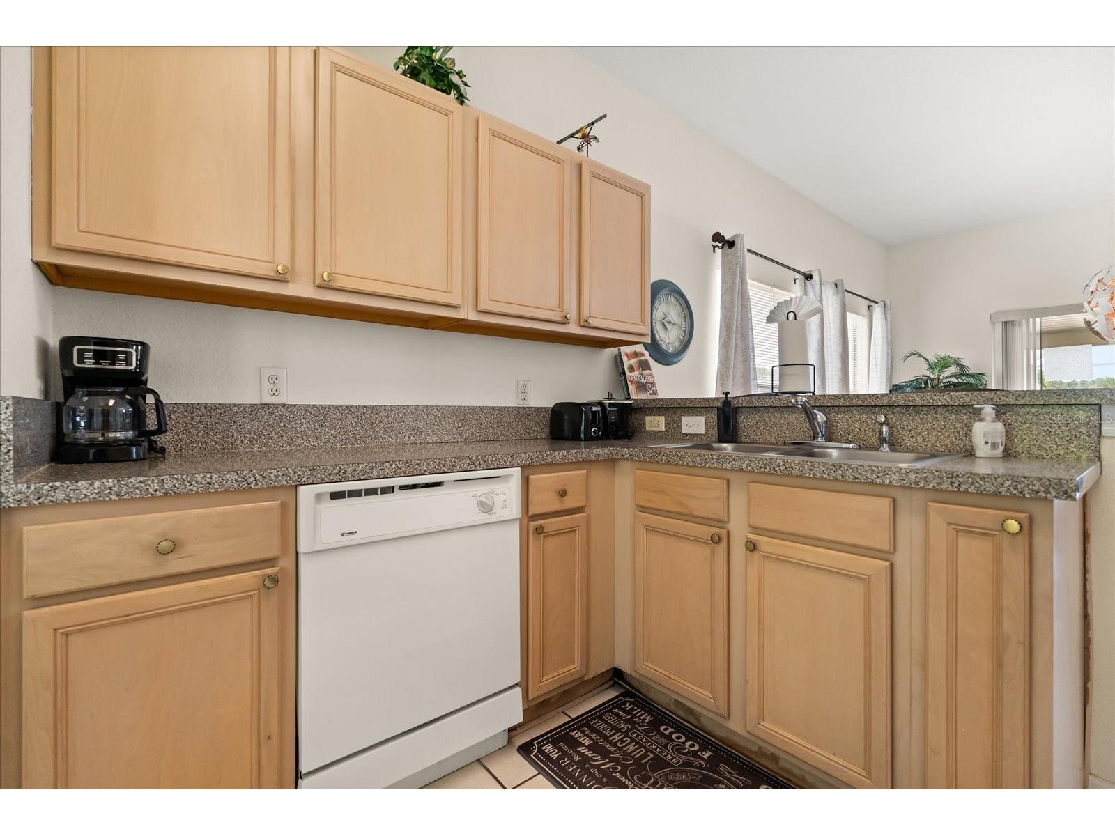 526 Windsor Place Davenport FL 33896 O6412752 image8