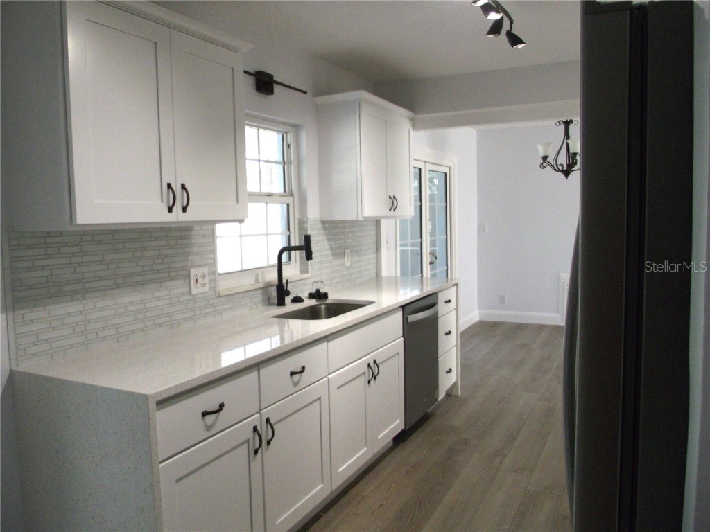 5260 42nd Street S Saint Petersburg FL 33711 L4948951 image19