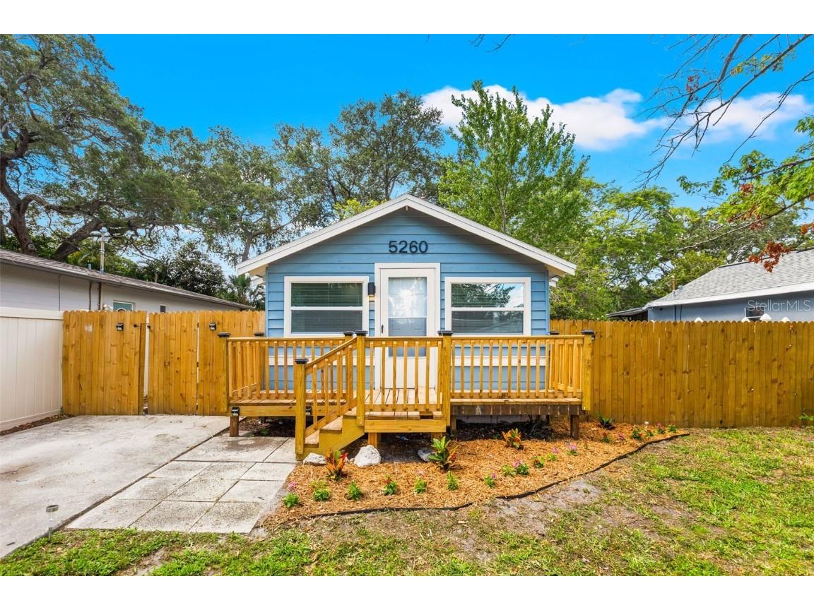 5260 8th Avenue N Saint Petersburg FL 33710 U8203337 image1