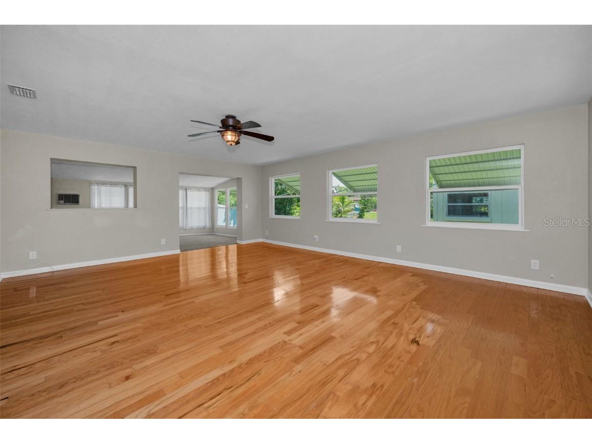 5260 96th Terrace N Pinellas Park FL 33782 TB8404272 image16