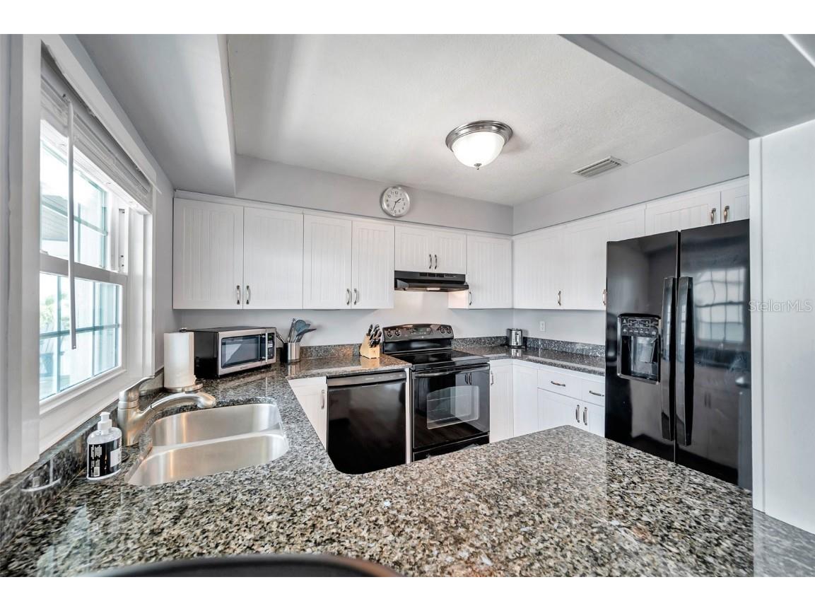 5260 Coquina Key Drive SE #C Saint Petersburg FL 33705 - TAMPA BAY TB8386348 image20