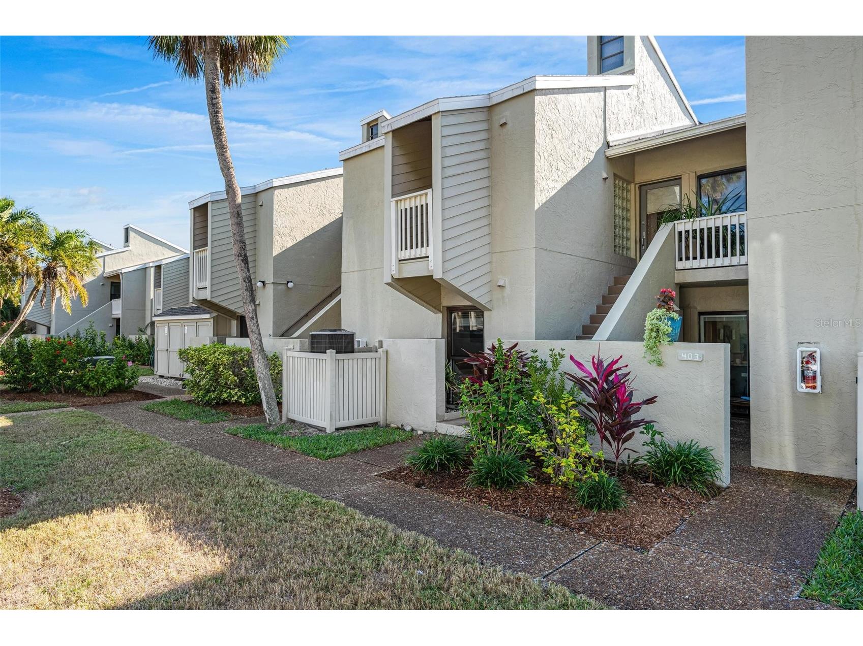 5260 Gulf Of Mexico Drive #403 Longboat Key FL 34228 - INTERCOASTAL WATERWAY A4677090 image1