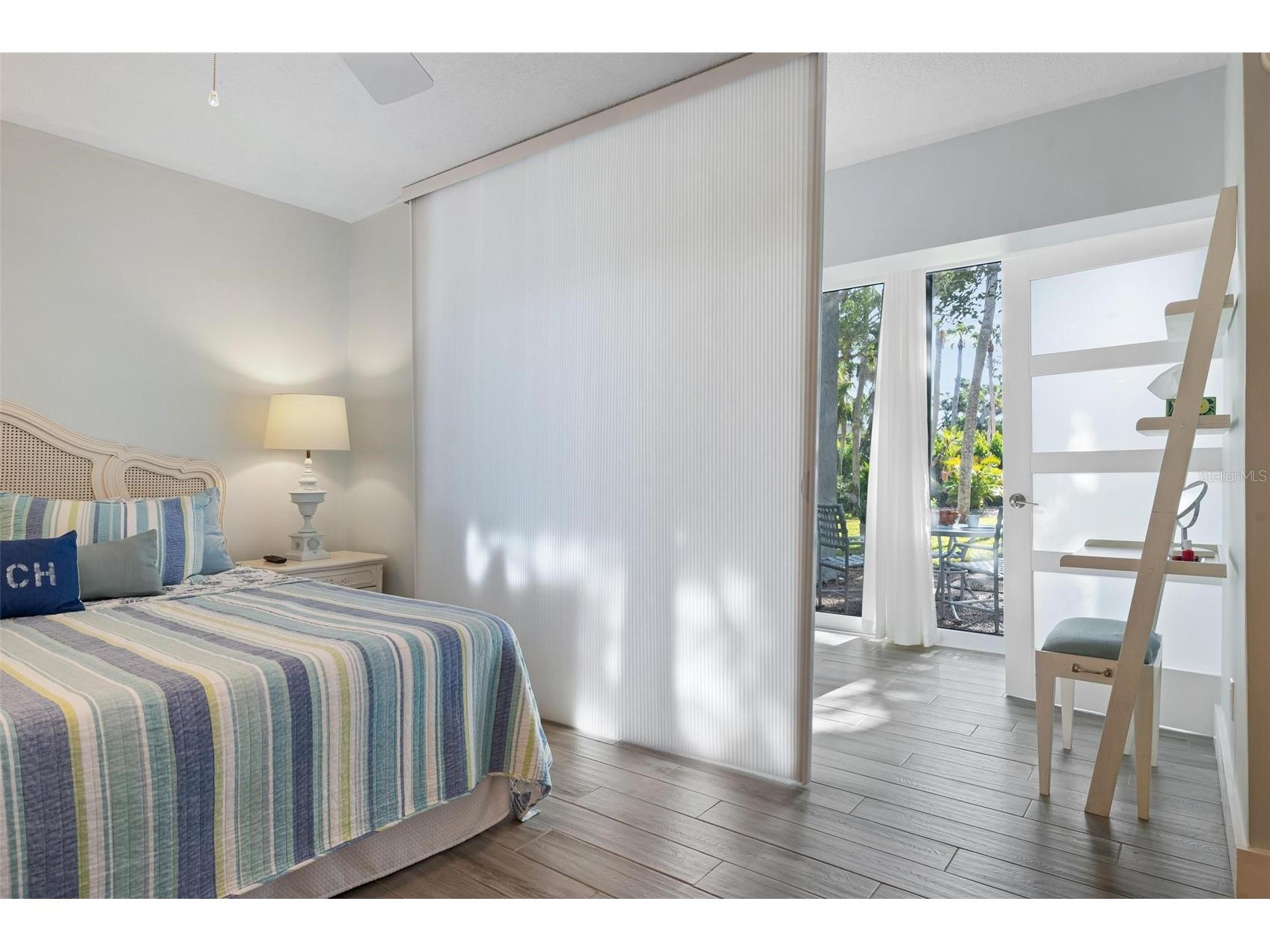 5260 Gulf Of Mexico Drive #403 Longboat Key FL 34228 - INTERCOASTAL WATERWAY A4677090 image13