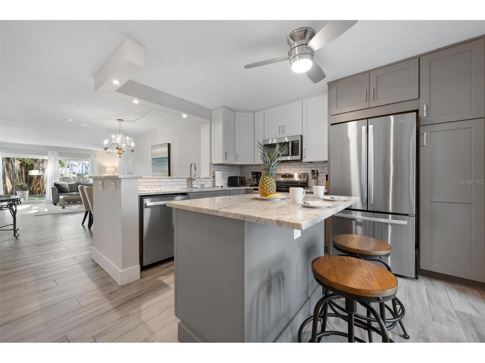 5260 Gulf Of Mexico Drive #403 Longboat Key FL 34228 - INTERCOASTAL WATERWAY A4677090 image4