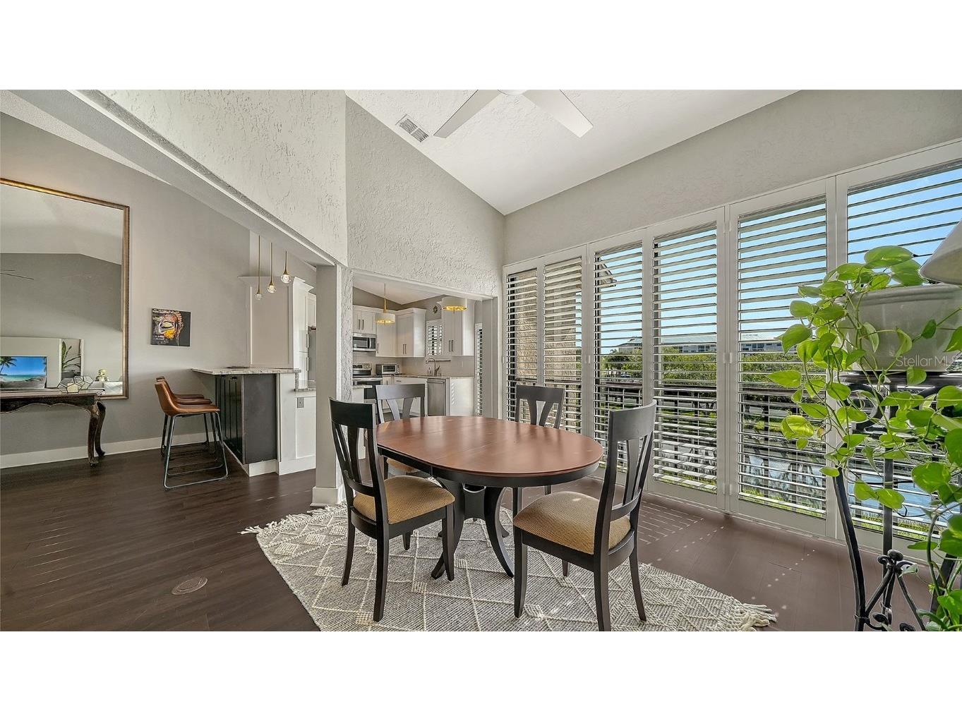 5260 Heron Way #202 Sarasota FL 34231 A4673815 image11