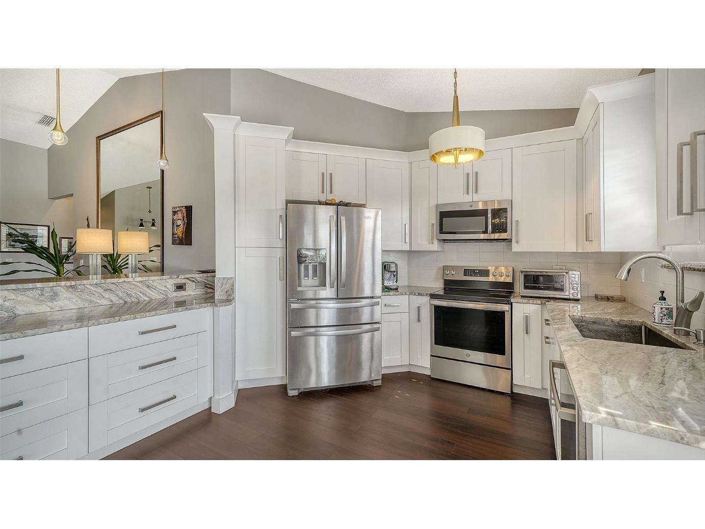 5260 Heron Way #202 Sarasota FL 34231 A4673815 image16