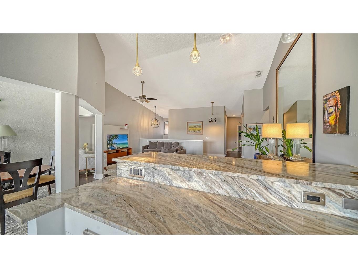 5260 Heron Way #202 Sarasota FL 34231 A4673815 image19