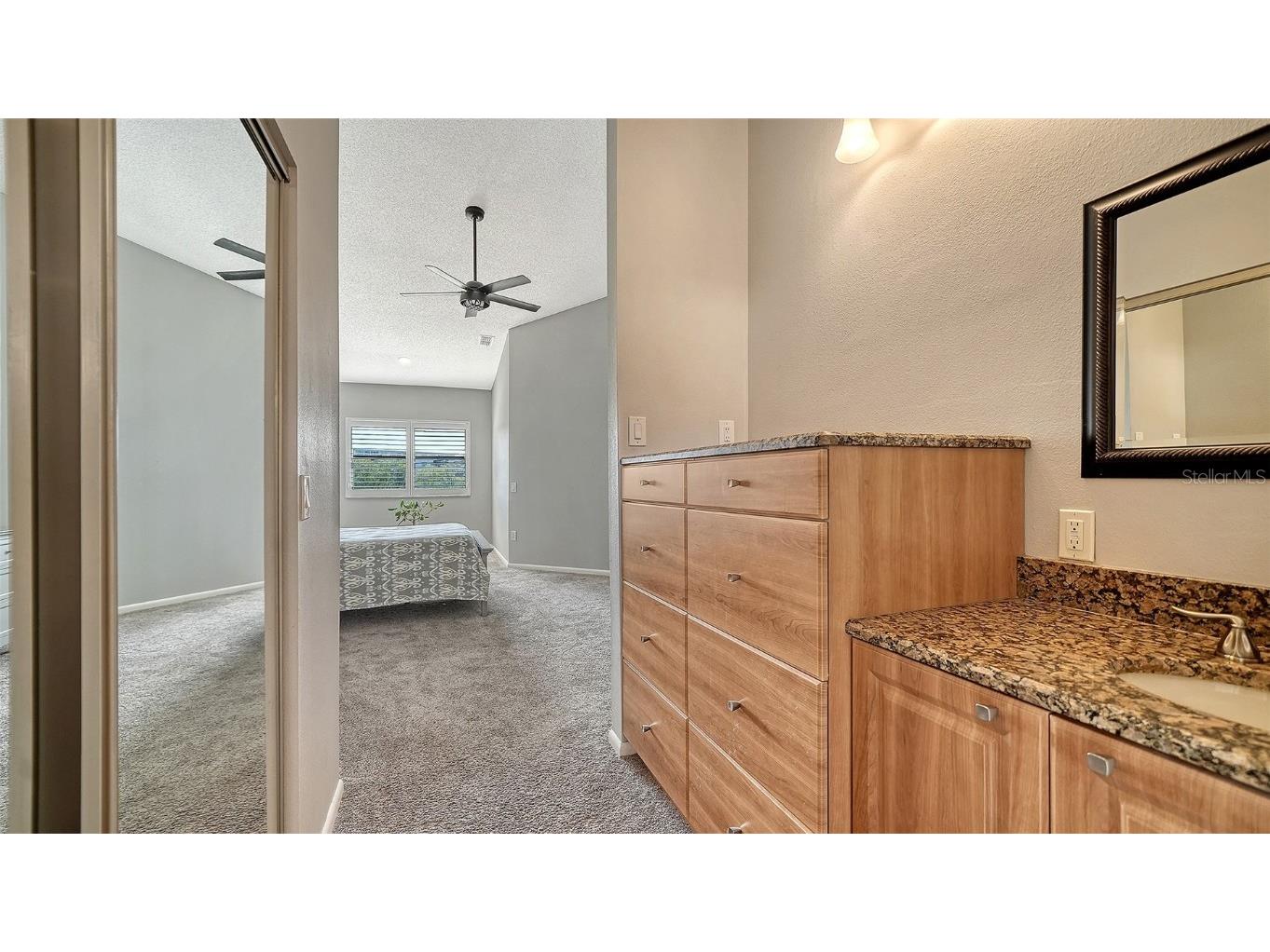 5260 Heron Way #202 Sarasota FL 34231 A4673815 image25