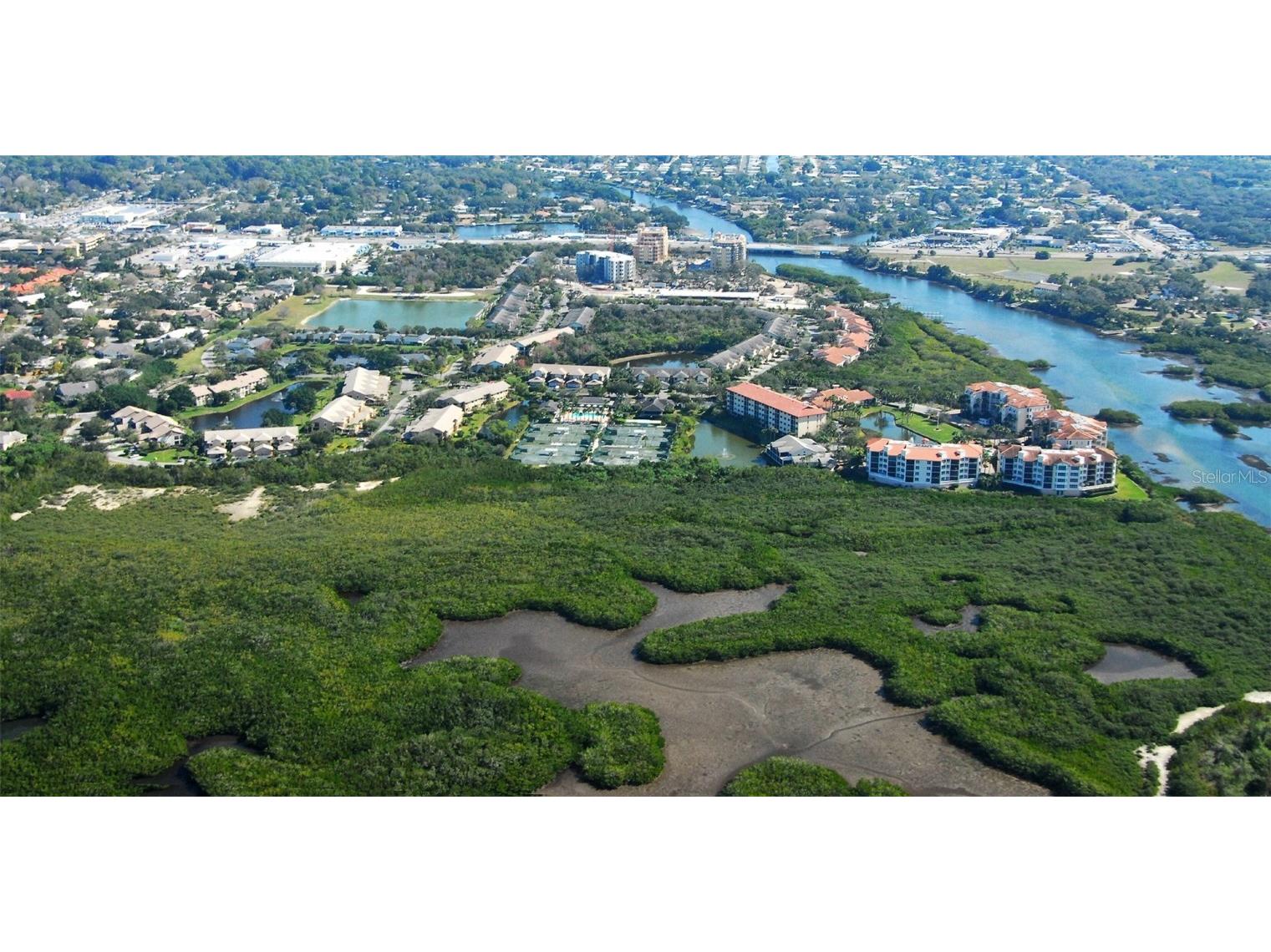 5260 Heron Way #202 Sarasota FL 34231 A4673815 image35