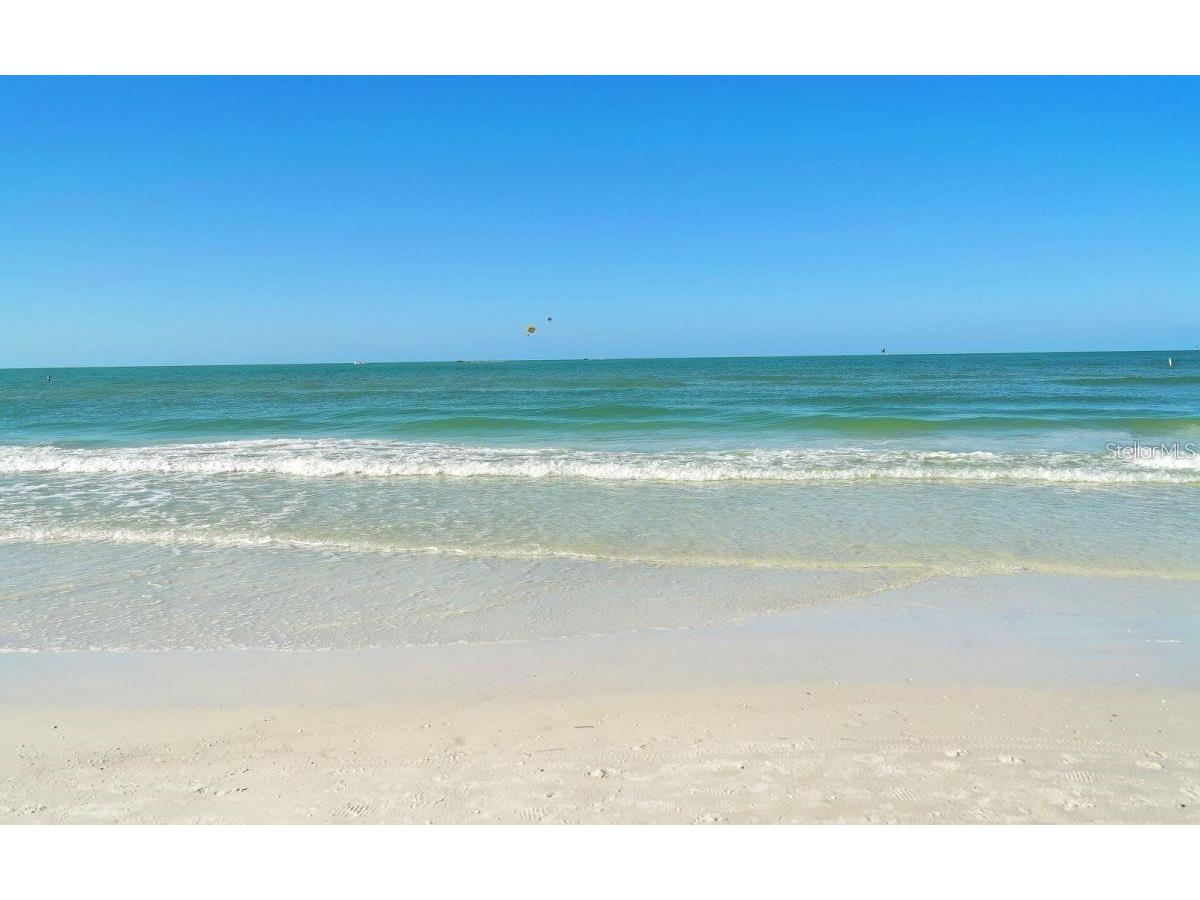 5260 Heron Way #202 Sarasota FL 34231 A4673815 image53