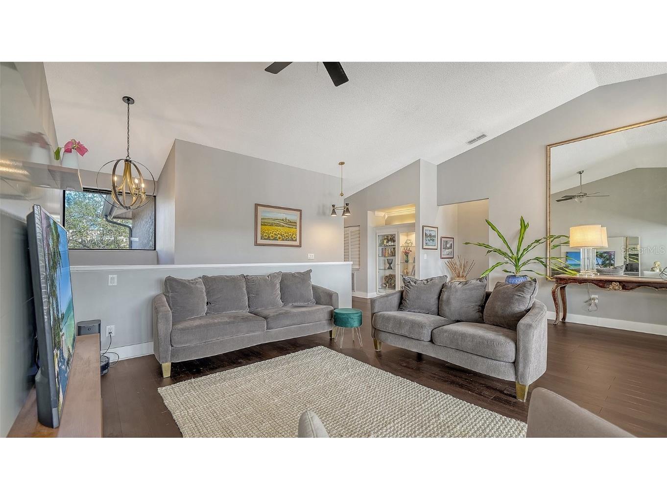 5260 Heron Way #202 Sarasota FL 34231 A4673815 image9