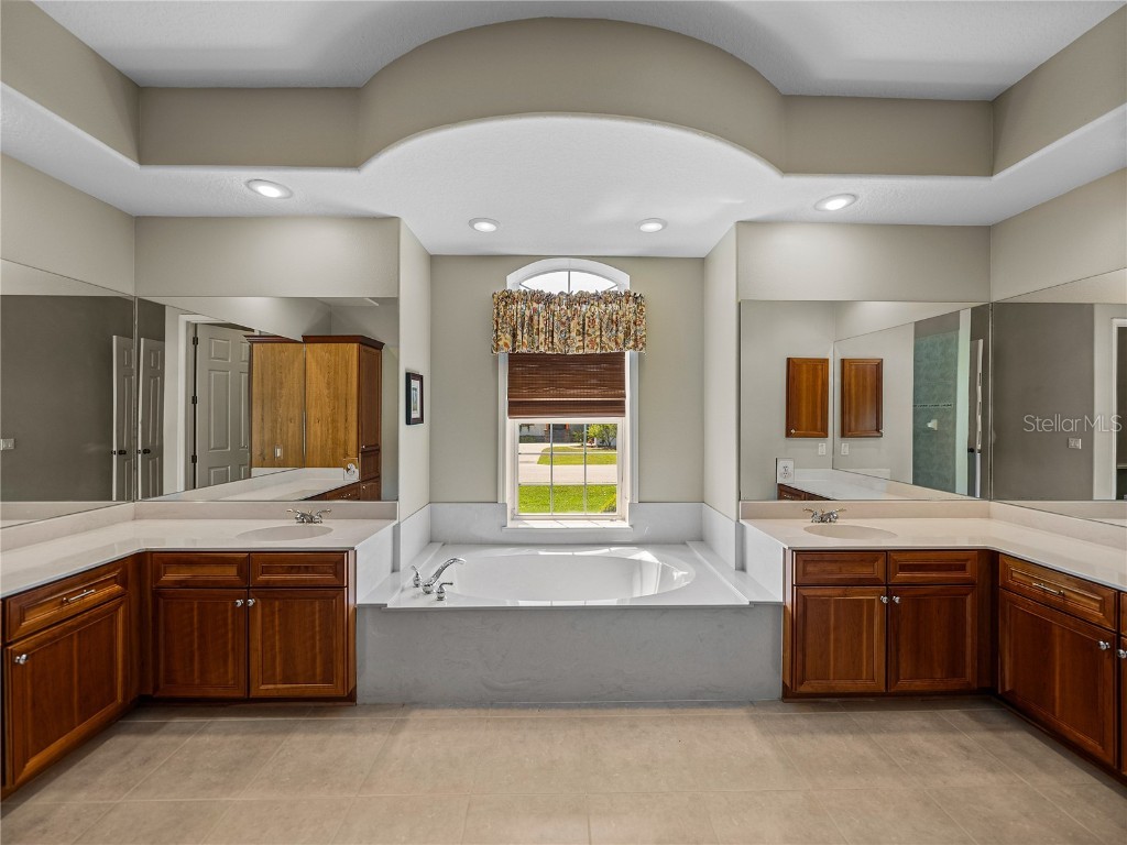 5260 S Stetson Point Drive Homosassa FL 34448 - CANAL TO HOMOSASSA RIVER TB8392158 image34