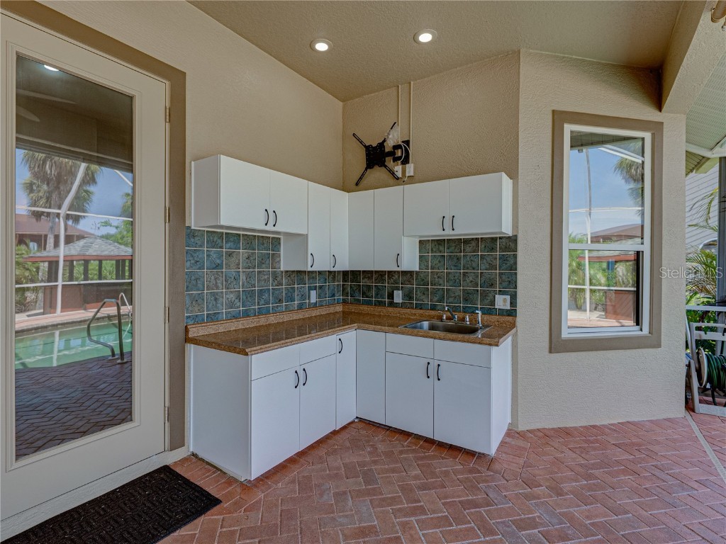 5260 S Stetson Point Drive Homosassa FL 34448 - CANAL TO HOMOSASSA RIVER TB8392158 image62