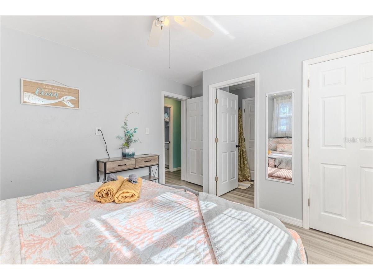 5261 Circle Drive Weeki Wachee FL 34607 - WEEKI WACHEE RIVER & GULF W7881651 image27