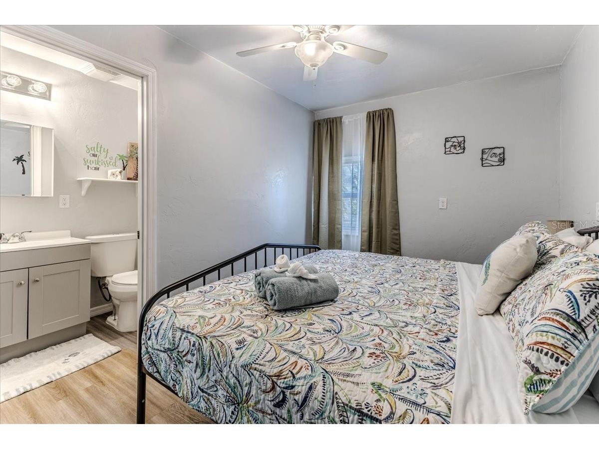 5261 Circle Drive Weeki Wachee FL 34607 - WEEKI WACHEE RIVER & GULF W7881651 image34