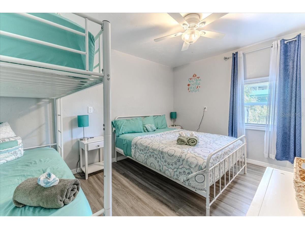 5261 Circle Drive Weeki Wachee FL 34607 - WEEKI WACHEE RIVER & GULF W7881651 image36