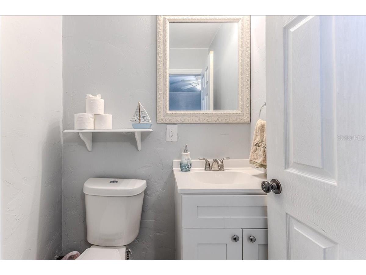 5261 Circle Drive Weeki Wachee FL 34607 - WEEKI WACHEE RIVER & GULF W7881651 image39