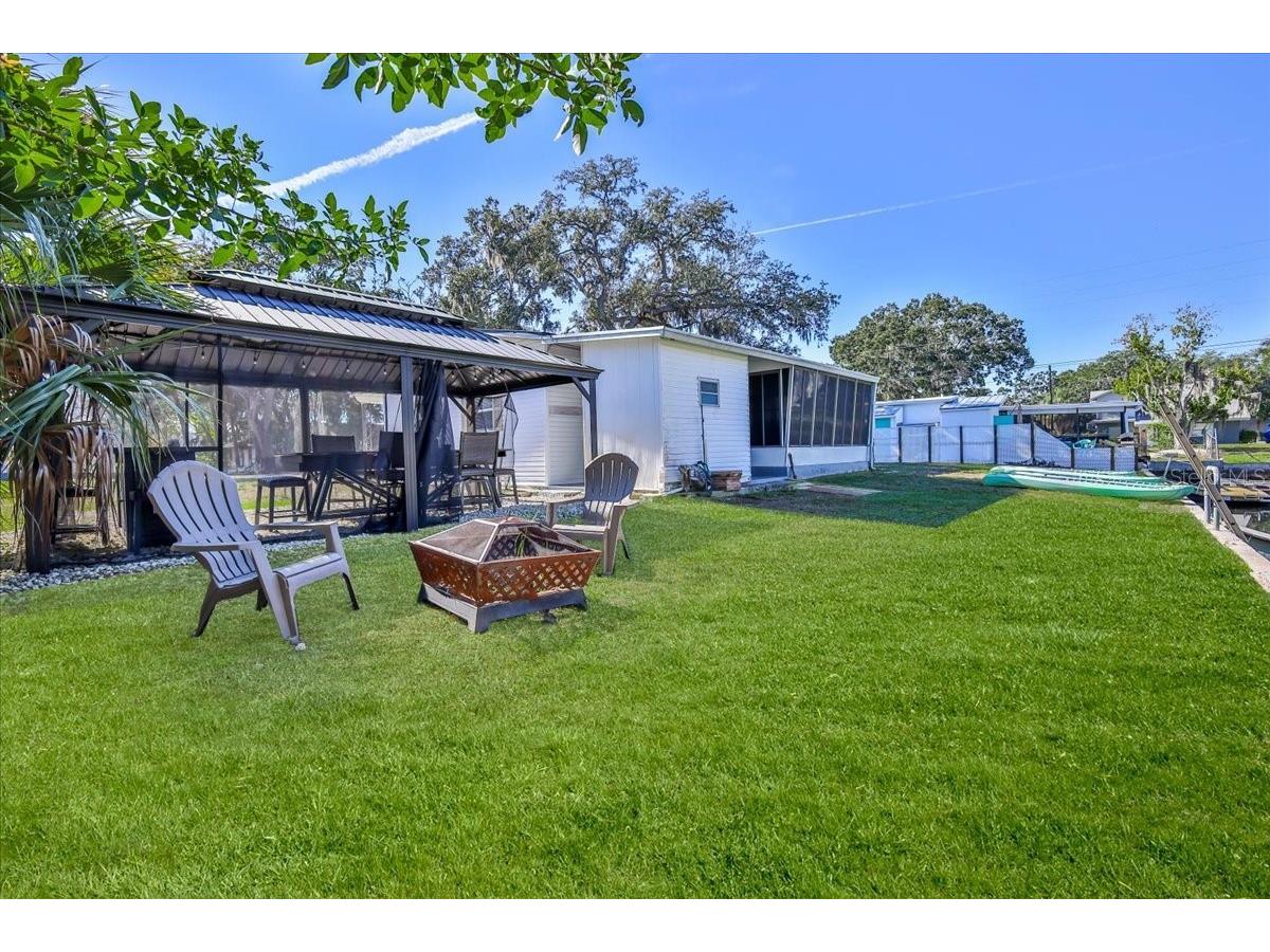 5261 Circle Drive Weeki Wachee FL 34607 - WEEKI WACHEE RIVER & GULF W7881651 image6