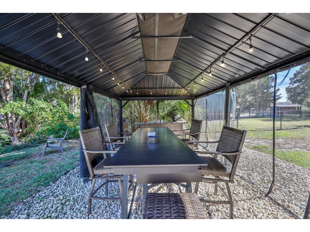 5261 Circle Drive Weeki Wachee FL 34607 - WEEKI WACHEE RIVER & GULF W7881651 image7