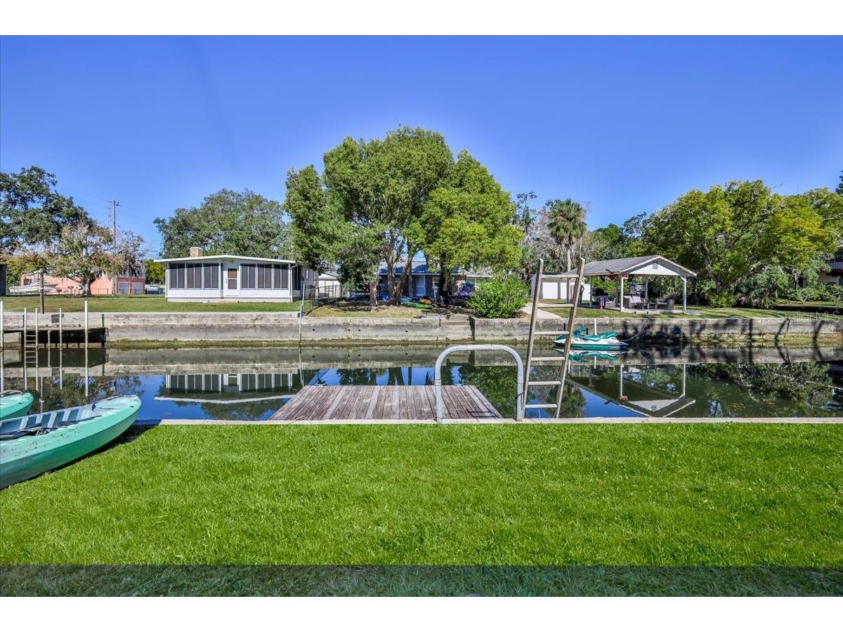 5261 Circle Drive Weeki Wachee FL 34607 - WEEKI WACHEE RIVER & GULF W7881651 image8