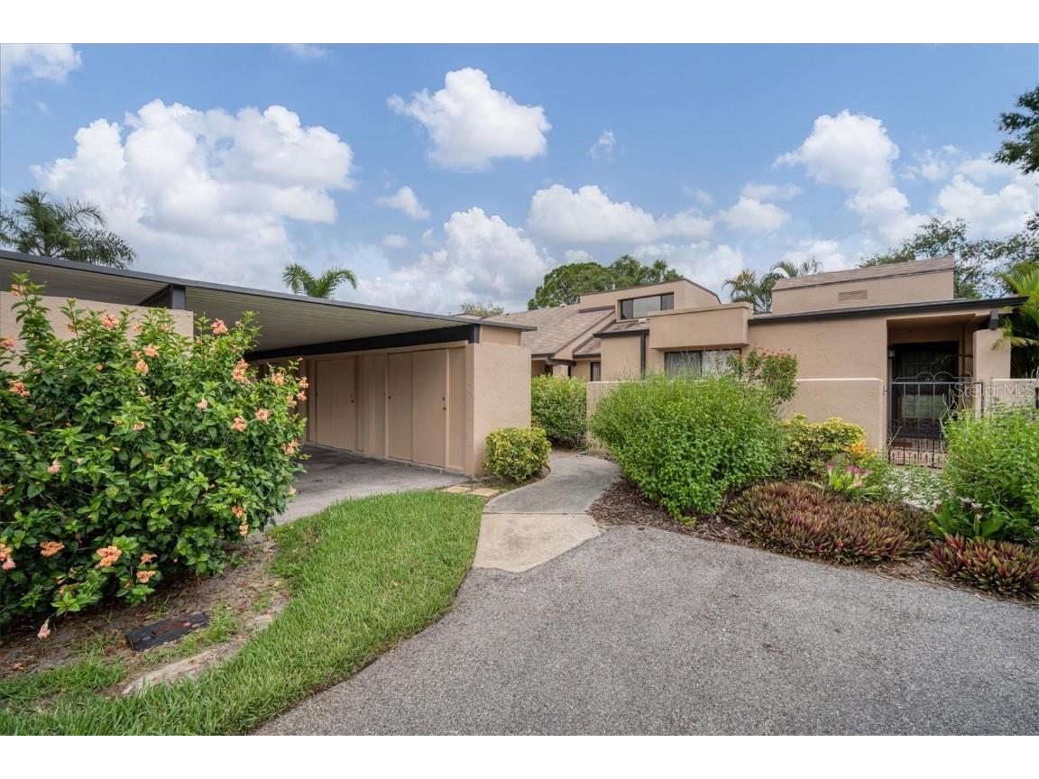 5261 Myrtle Wood #31 Sarasota FL 34235 D6131495 image1