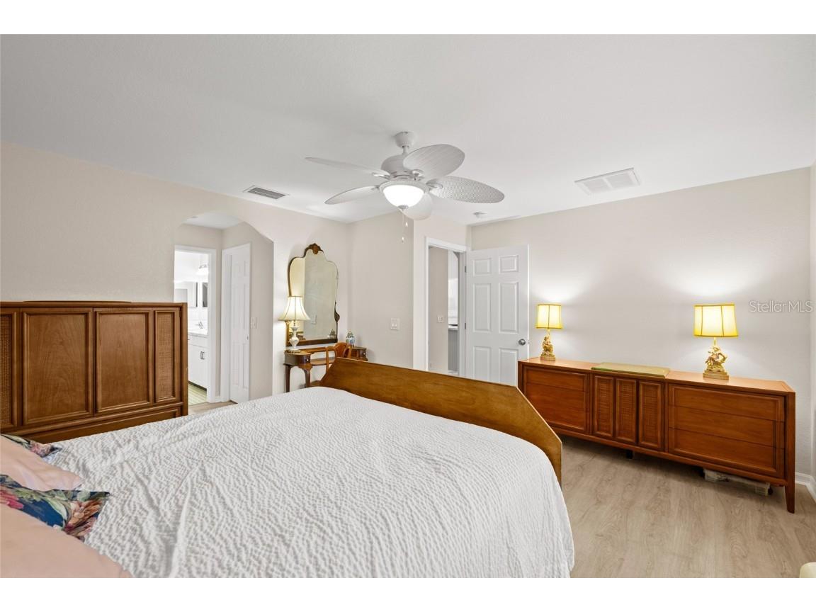 5262 Rhapsody Avenue North Port FL 34288 A4671538 image17